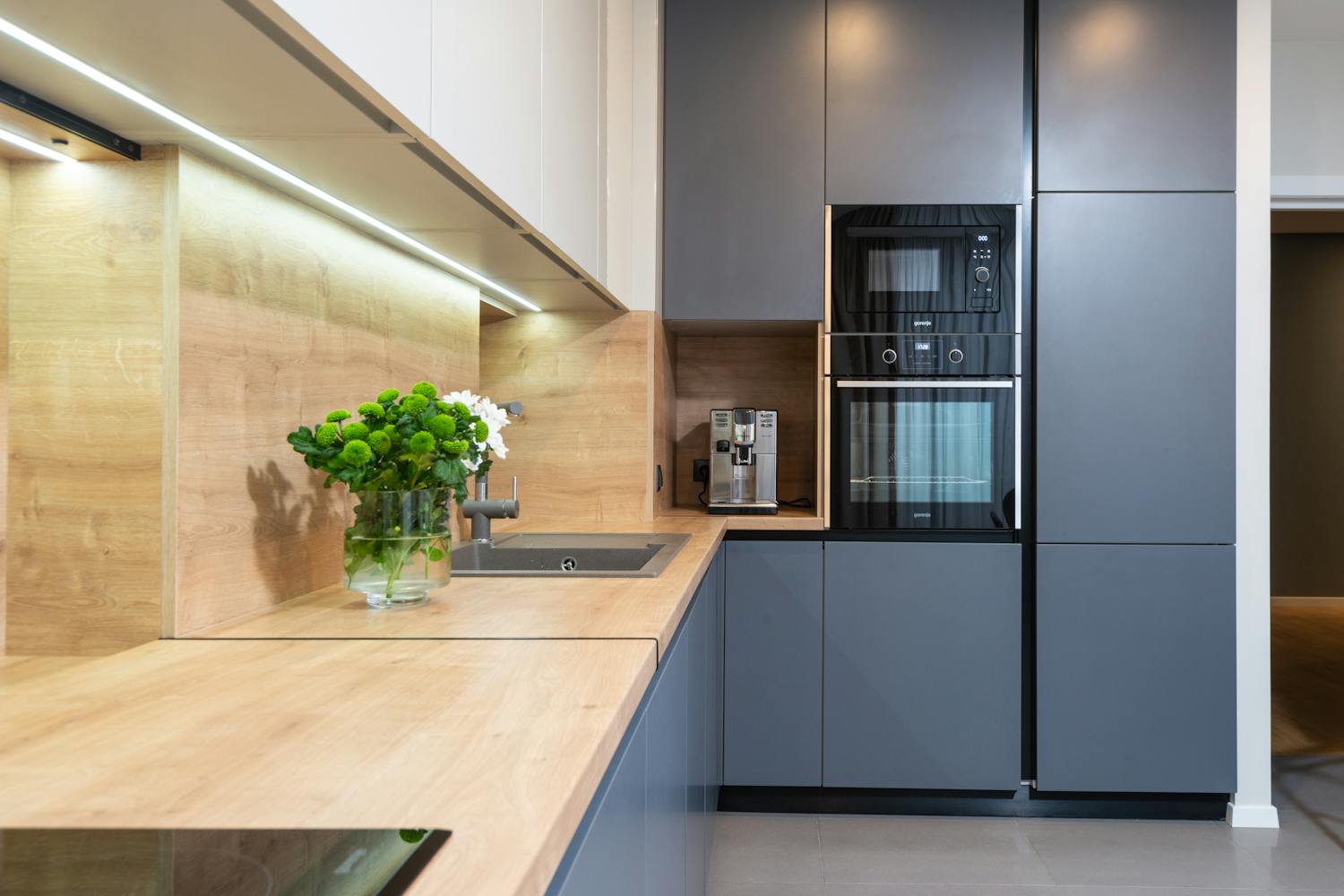 Cel mai bun cuptor cu microunde incorporabil