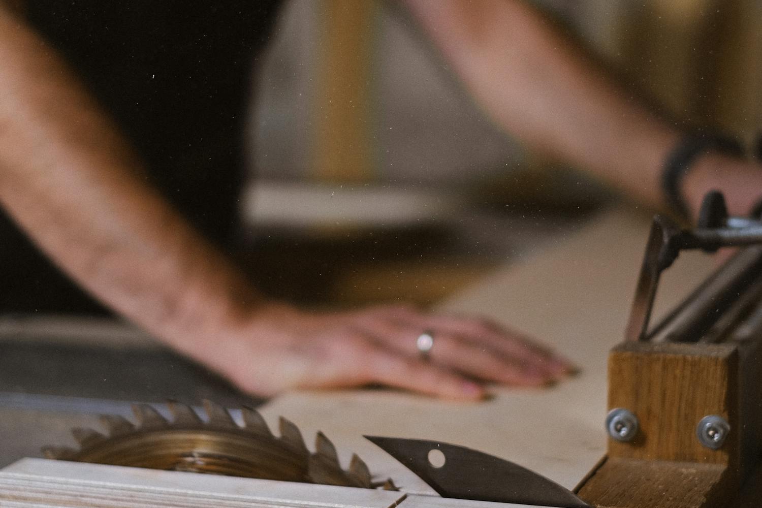 Cel mai bun fierăstrău circular cu masă