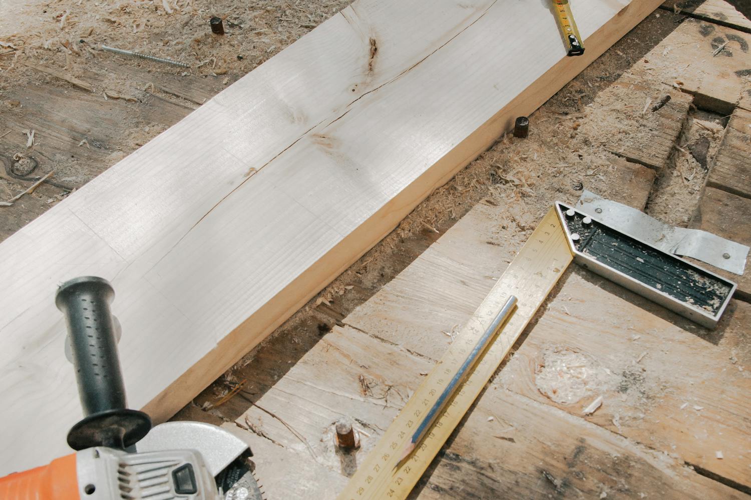 Cel mai bun fierăstrău circular staționar